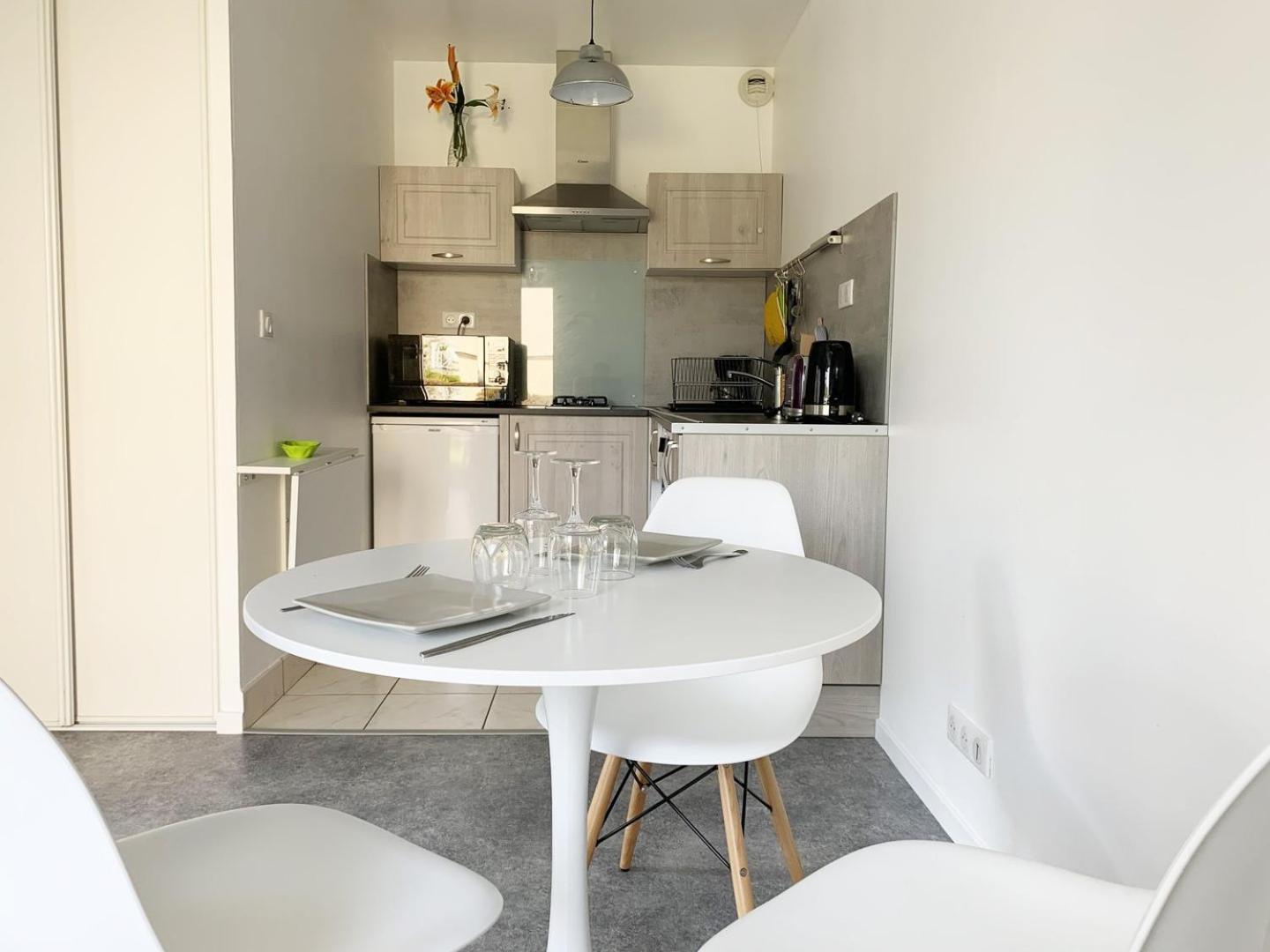Le Matisse Apartment Mainvilliers  ภายนอก รูปภาพ